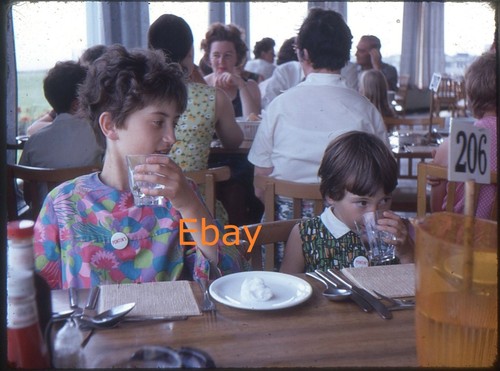 Half frame slide two girls - frame,