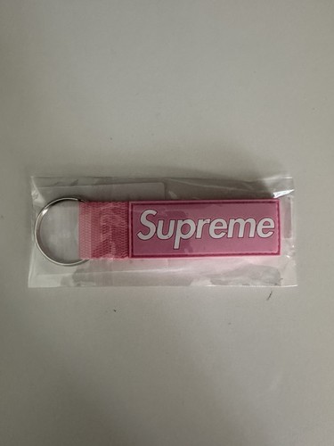 Supreme webbing keychain pink - keychain,
