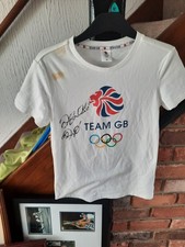 Childs sz 10 Olympic t shirt hand signed by Beckham & 1 other footballer - Marks