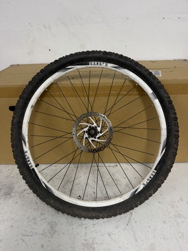White inch front mountain - white,