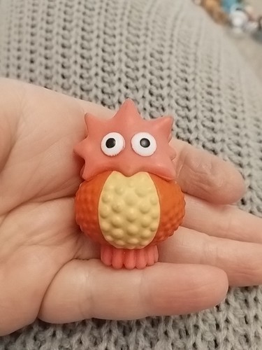 Twirlywoos peek boo - a,