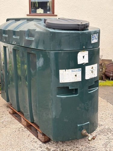 Harlequin 1000ltr bunded oil - bunded,