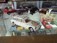 Vintage Corgi 475 White