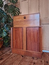 MID-CENTURY TEAK COCKTAIL