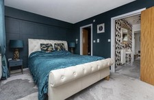 King size Leather Effect Sleigh Bed Frame - Stunning