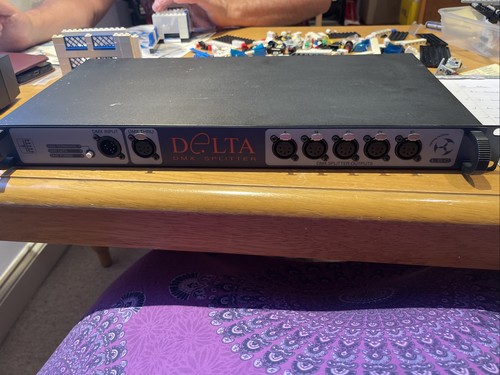 Lsc delta dmx splitter - delta,