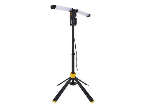 Stanley 8000 lumens - area, tower