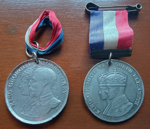Royal commemorative medals - commemorative,