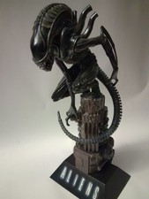 Sideshow Aliens Diorama