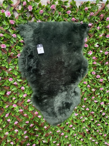 Dark green sheepskin - dark, woolmark