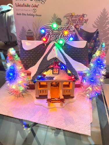 Department snow village - department, 56