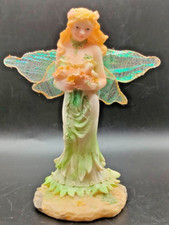 ? 16 cm Resin Woodland Fairy Figurine – Iridescent Wings & Flower Bouquet