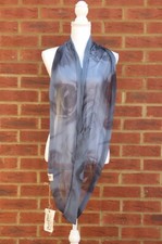 BNWT Womens A Postcard From