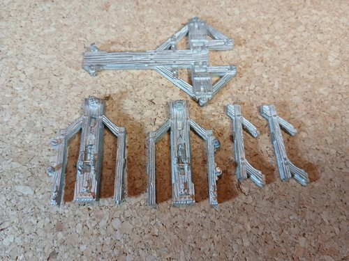 Bretonnian trebuchet parts for - bretonnian,
