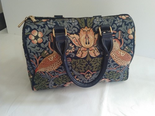New signare tapestry - tapestry, travel