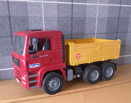 Bruder man tga - bruder, construction