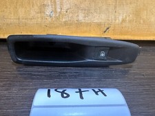 CLIO MK4 DRIVERS OR PASSENGER