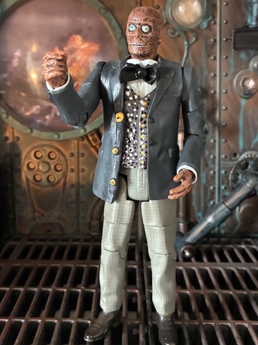 Custom master figure dr - 5.5”,