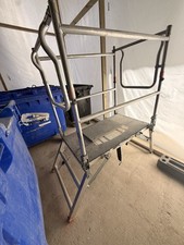 Delta Deck Podium Step Low