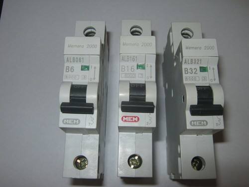 Mem eaton alb b10 - alb,