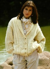 LCO28 KNITTING PATTERN LADIES