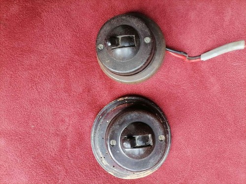 Bakelite toggle light - , switches