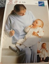 USED KNITTING PATTERN FOR BABY'S DRESS AND ROMPERS SIZES 17" - 19"  4 PLY WOOL