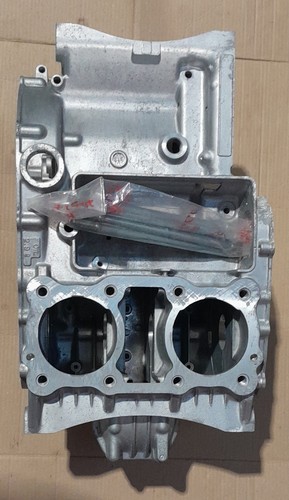 Kawasaki z440 crankcases - kawasaki,