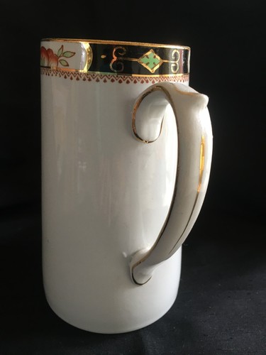 China jug gillson ware - 7",