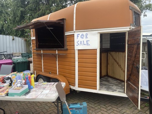 Wooden horsebox - wooden,