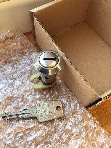 Mk1 escort door lock - mk1, lock,very