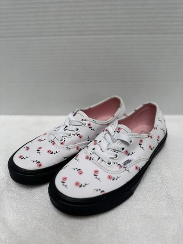 Vans off the wall - off, 2018