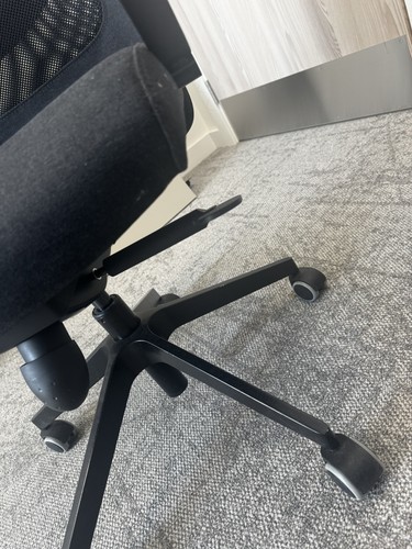 Ikea markus office chair - ikea,