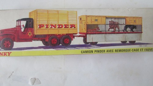 Dinky 881 camion - dinky,
