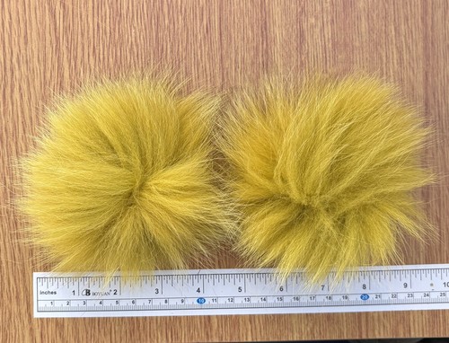 Arctic fox tail piece fly - arctic,