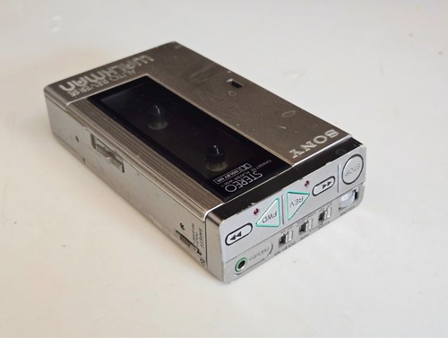 Sony walkman silver first - walkman,