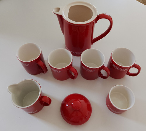 Retro nescafe complete - retro,