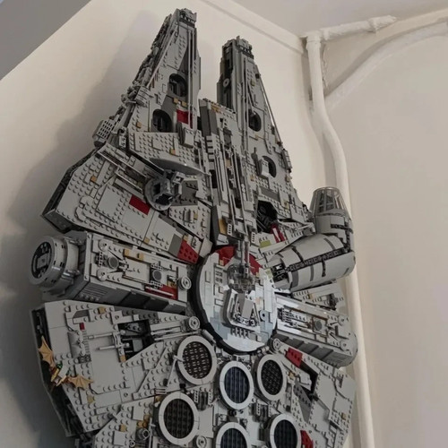 Lego ucs millennium - lego,