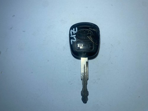 Toyota yaris key - key, fob