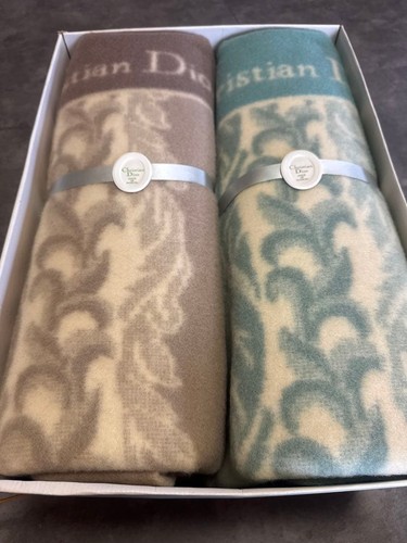 Christian dior blanket set - blanket,