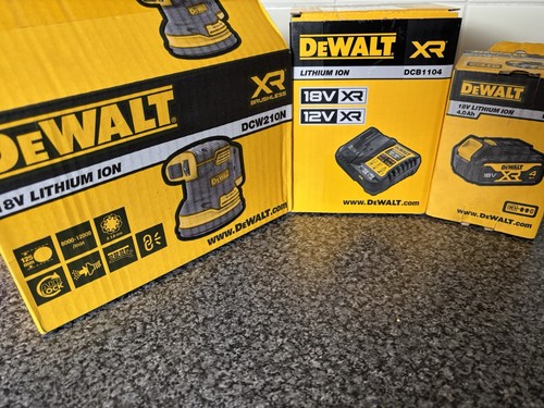 Dewalt palm sander - xr,