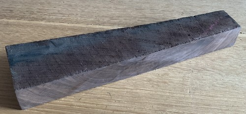 Walnut hardwood timber - hardwood, offcut