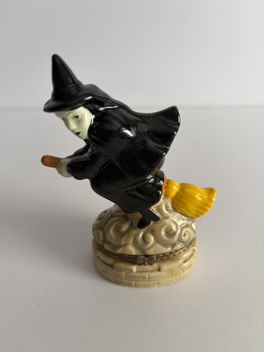 Halloween greenbrier trinket - greenbrier,