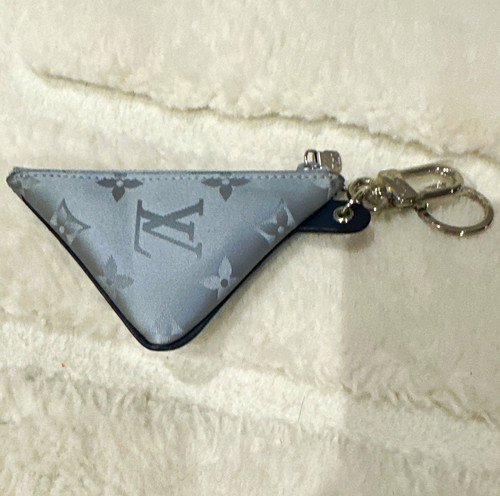 Louis vuitton grey - louis,
