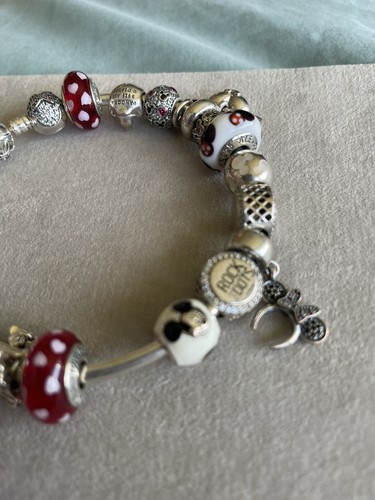 Pandora minnie mouse and - pandora,