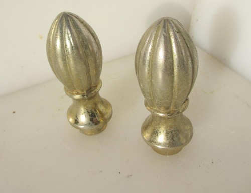 Vintage metal curtain pole - metal,