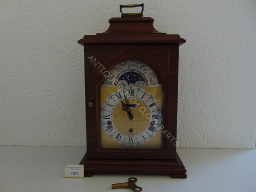 Nice walnut hermle table - hermle, clock