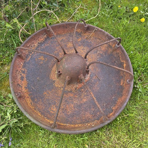 Vintage cast iron - mexican, hat