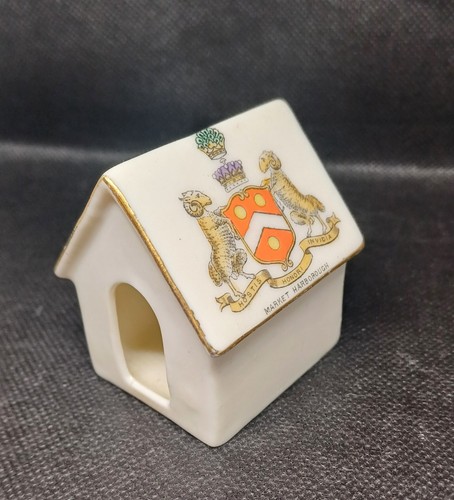 Crested china dog kennel - crested,
