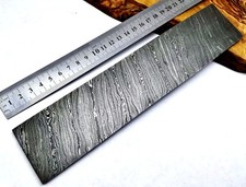 TITANs Premium Damascus Steel